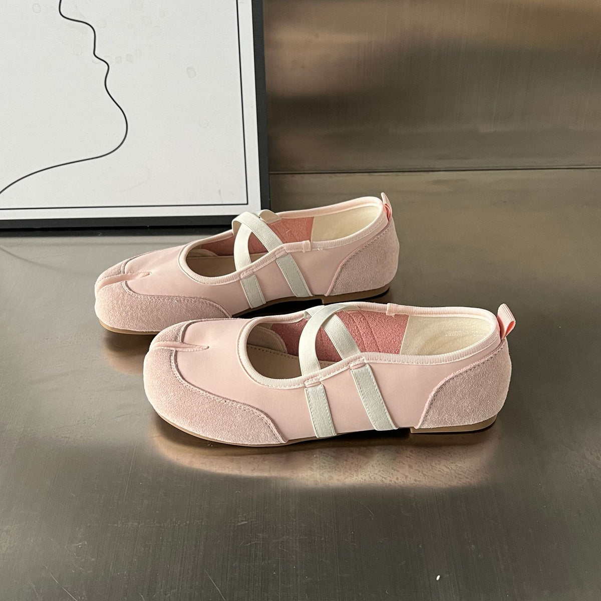 Women's Leather Ballet Flats with Comfortable Sole