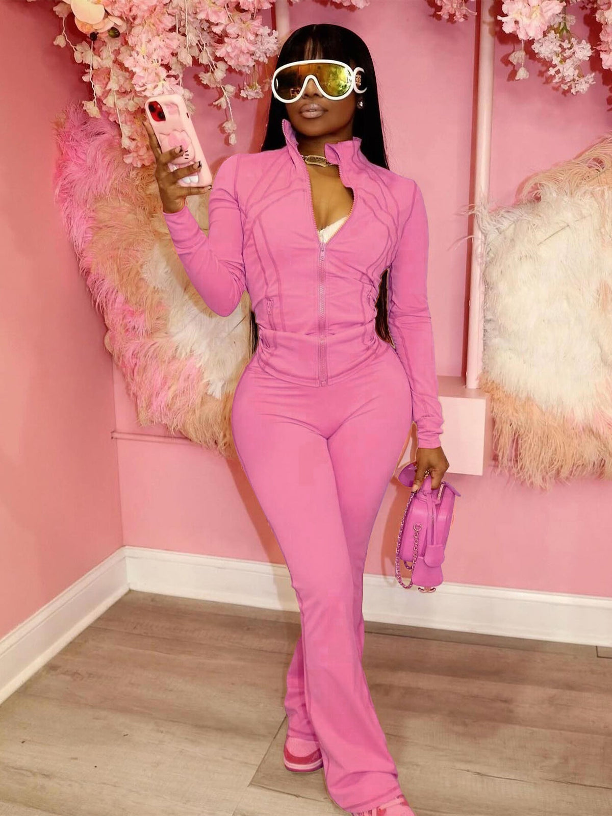 Figure-Hugging Tracksuit with Zipper and Flared Leg