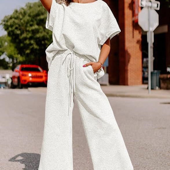 Women's Casual Jumpsuit Set in Soft Material with Elastic Waistband and Wide-Legged Pants