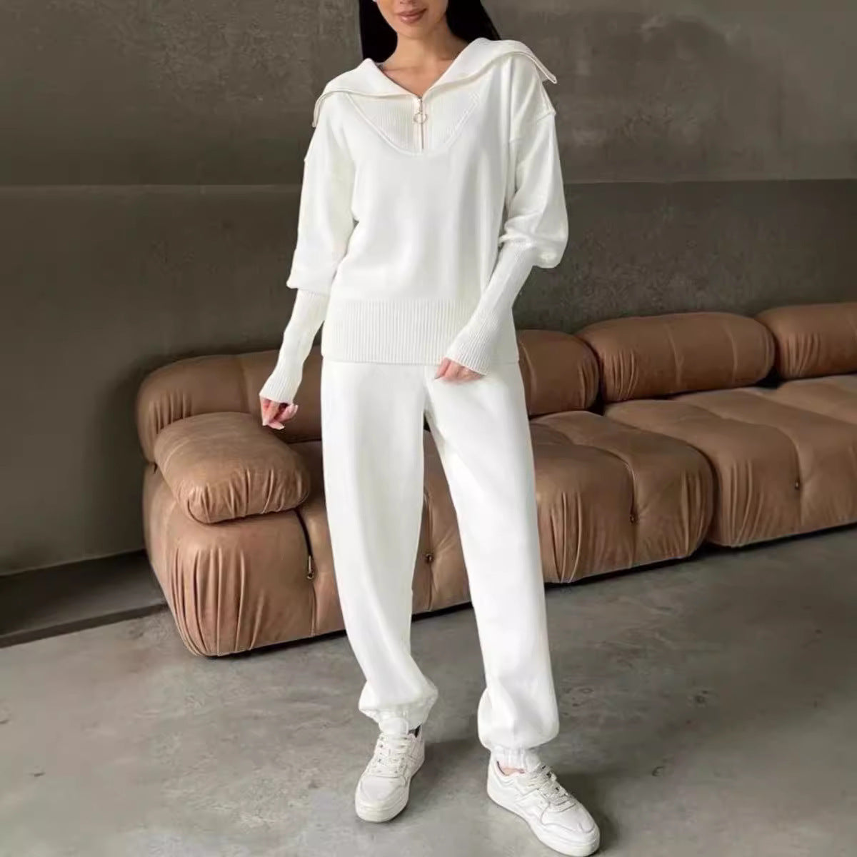 Women's Comfortable Loungewear Set with Hoodie and Elastic Waist