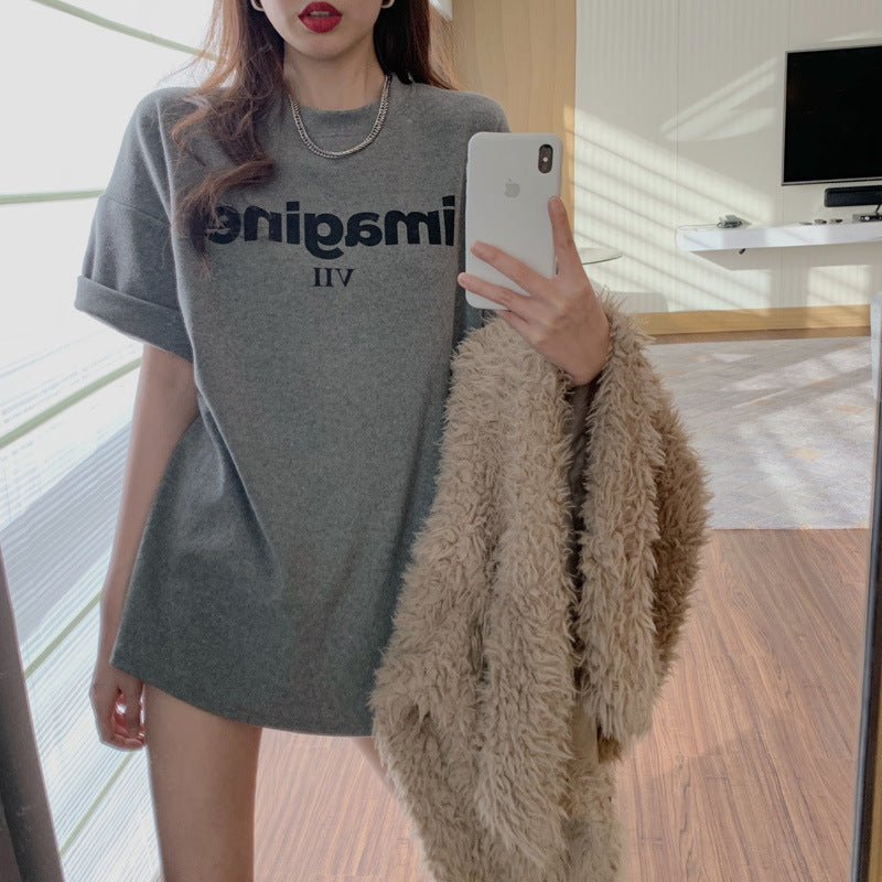 Women's Comfortable Oversized T-Shirt with Creative Print