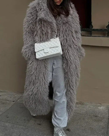 Women's Fluffy Oversized Faux Fur Coat