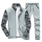Men's Sportive Tracksuit Set with Camouflage Sleeves