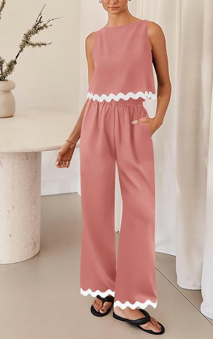 Women's Elegant Lounge Set with Wide Cut and Decorative Wave Edges