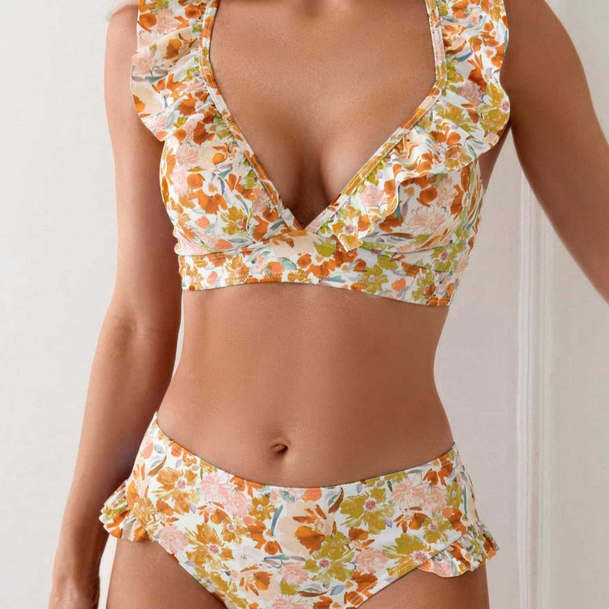 Women's Ruffled Floral Swim Set