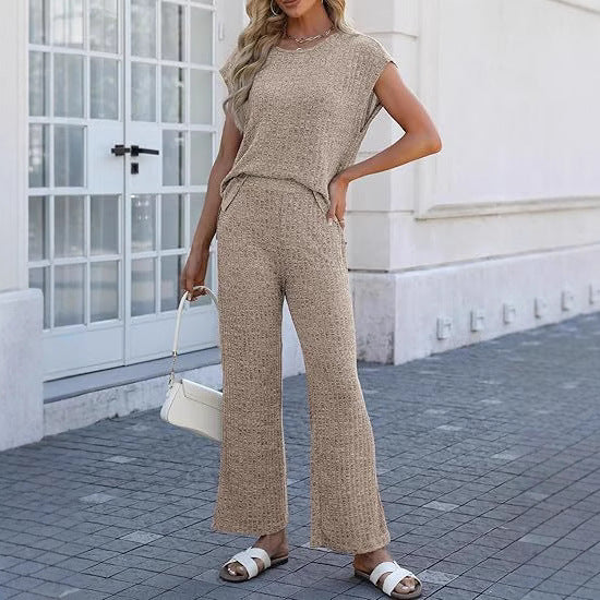 Women's Knitted Two-Piece Suit