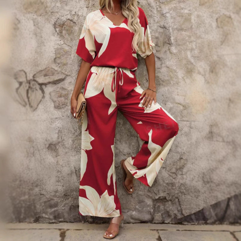 Women's Airy Two-Piece Set with Floral Design and Wide Cut