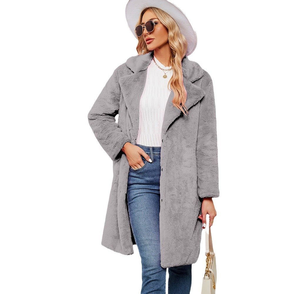 Elegant Faux Fur Coat with Deep Collar