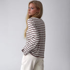 Women's Striped Long-Sleeve Sweater with Crew Neck and Casual Fit