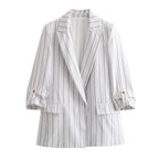 Women's Elegant Blazer with Structured Sleeves and Gold Accents