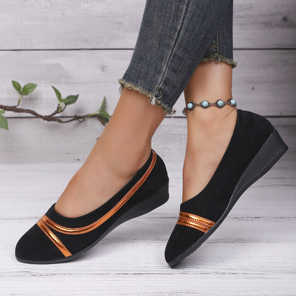 Women's Ballet Flats with Metallic Accent