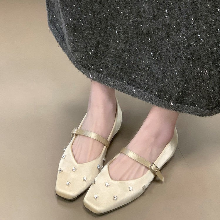 Women's Ballet Flats with Decorative Rhinestone Details and Comfortable Strap