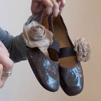 Women's Ballet Flats with Floral Decor and Elastic Strap