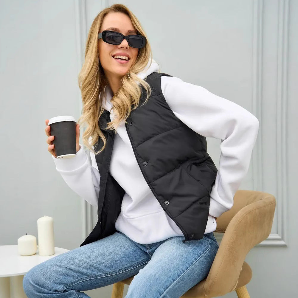 Elegant Quilted Vest with High Collar and Pockets