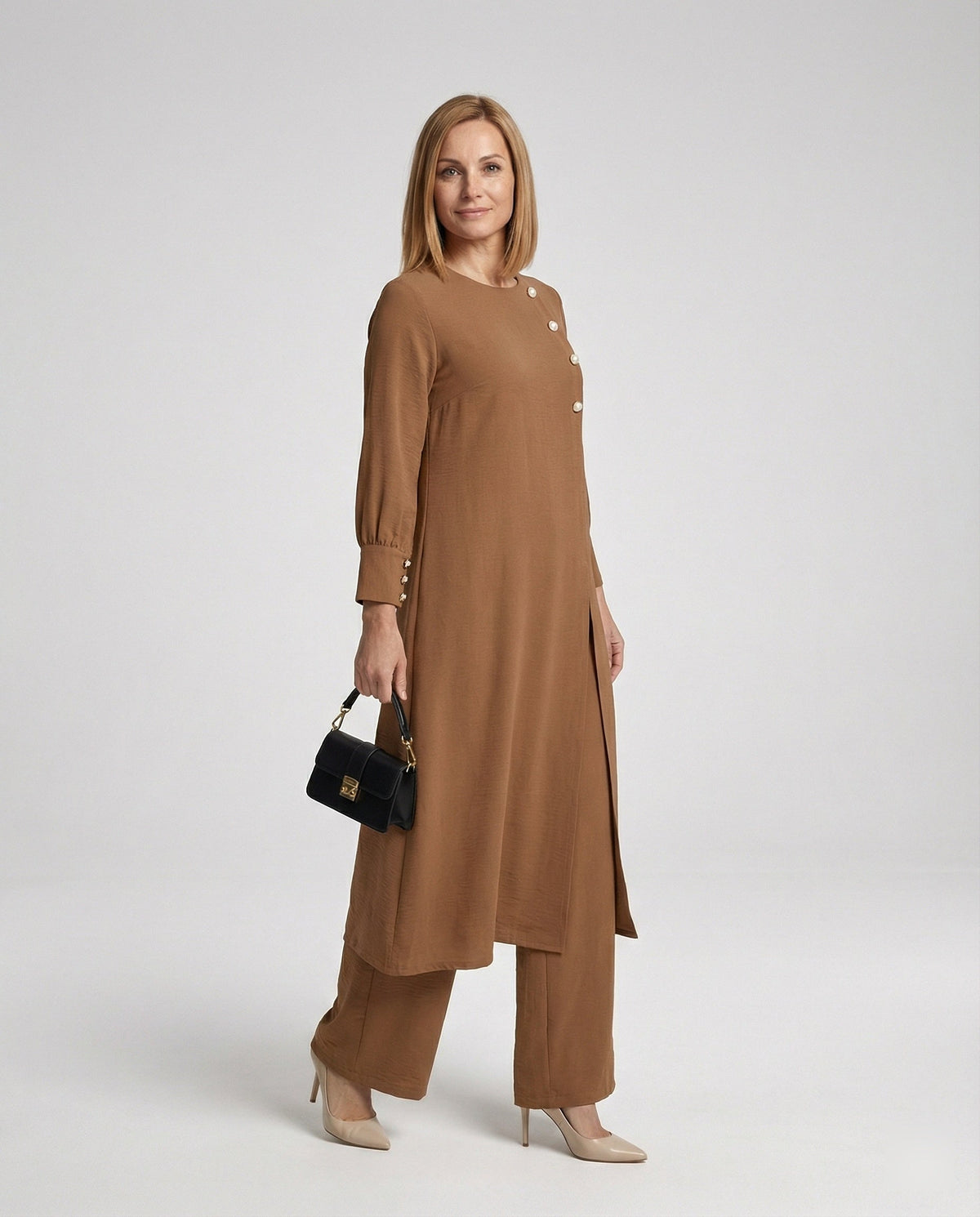 Elegant Tunic and Trousers Two-Piece Set