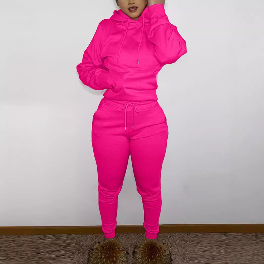 Men's casual jogging suit set with hoodie kangaroo pocket and tapered jogging pants