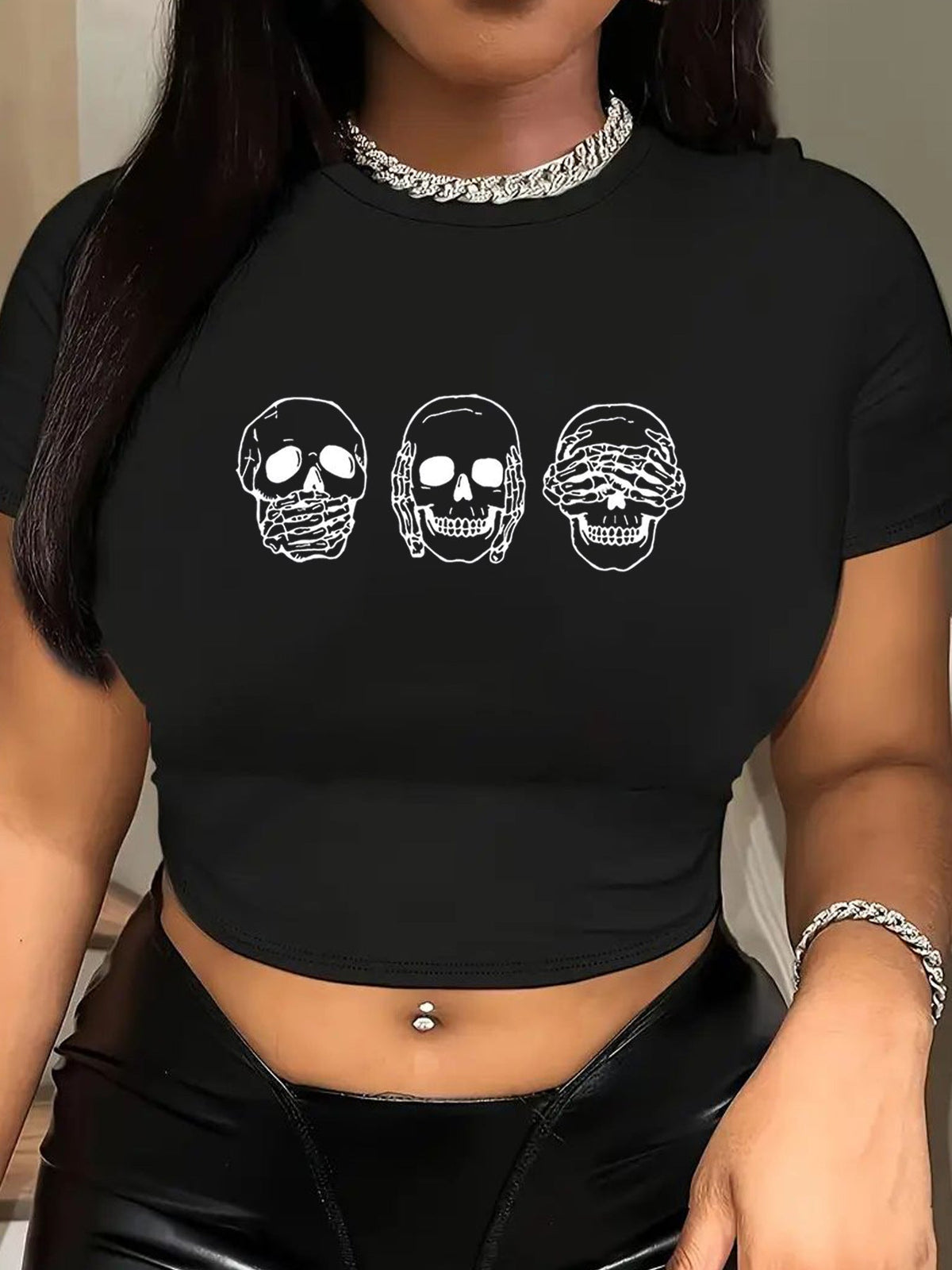 Women's Crop T-Shirt with Retro Phone Design