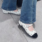 Women's Ballet Flats with Elegant Strap Design and Quilted Finish