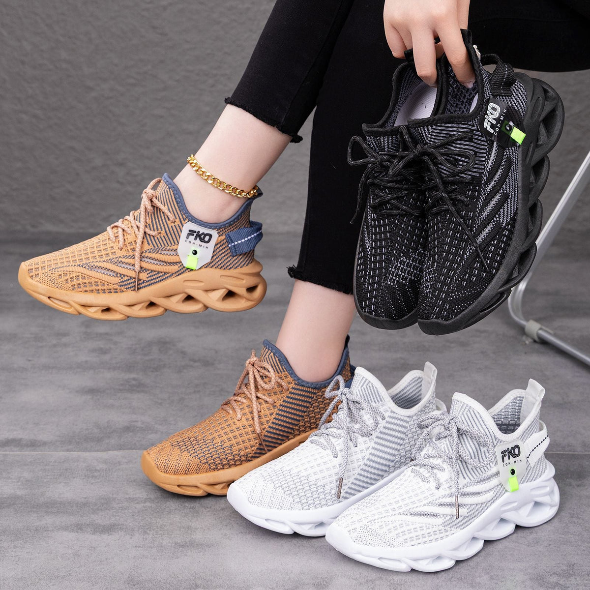 Women's Breathable and Cushioned Running Shoes
