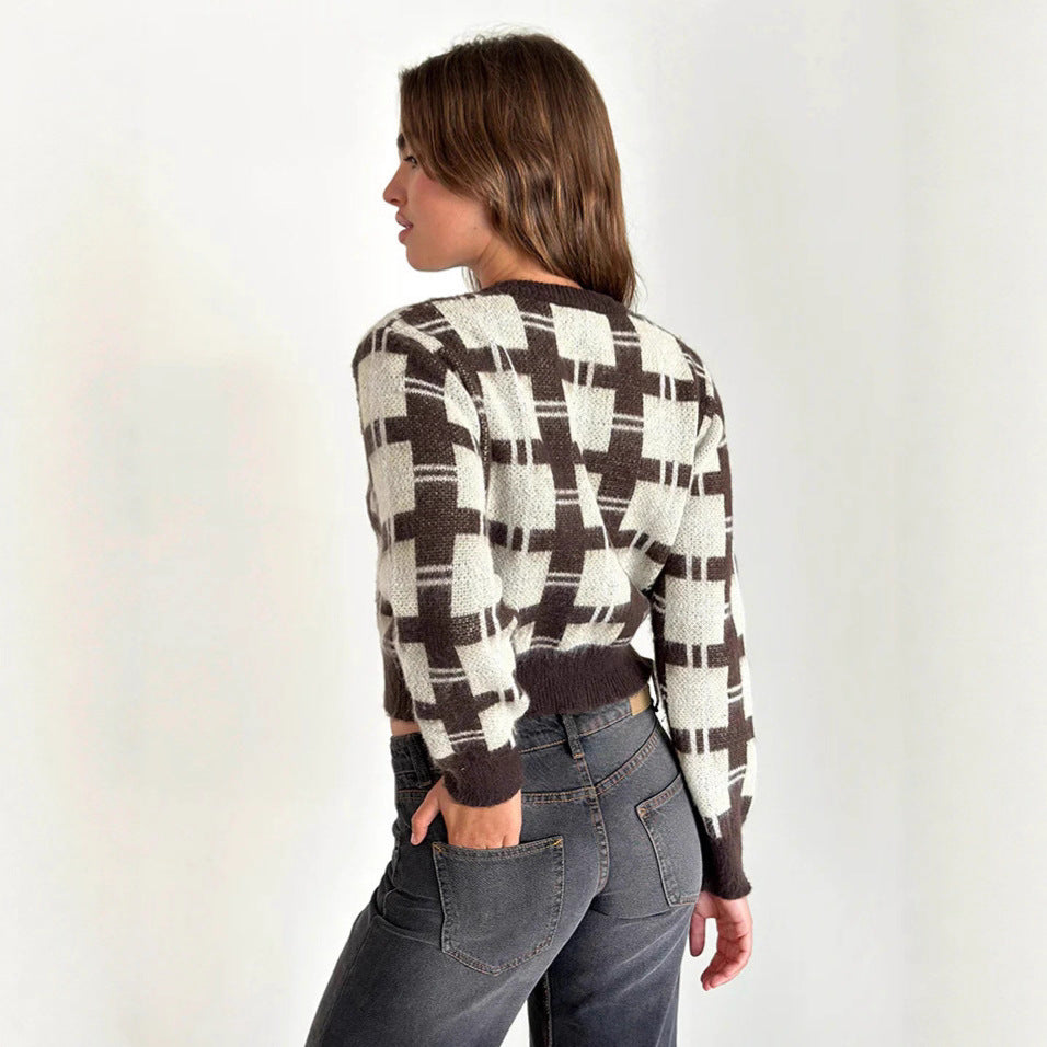 Women's Cropped Plaid Cardigan