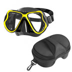 Diving mask with wide field of vision