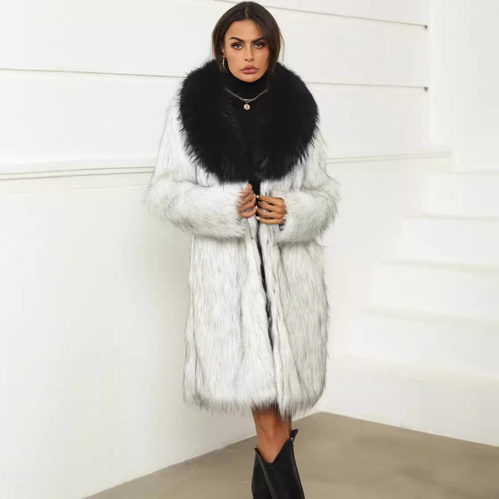 Women's Luxurious Faux Fur Short Coat with Voluminous Collar