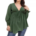 Women's Blouse with Elegant Ruffle Details and Trendy Print
