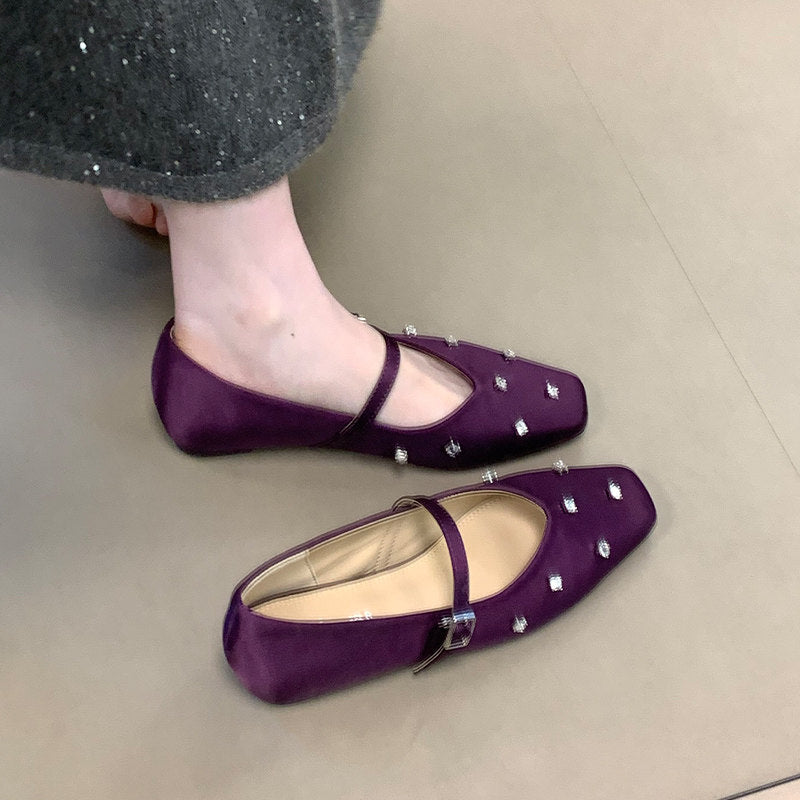 Women's Ballet Flats with Decorative Rhinestone Details and Comfortable Strap