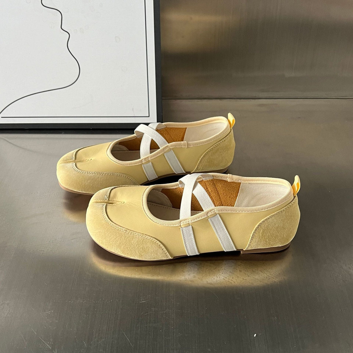 Women's Leather Ballet Flats with Comfortable Sole