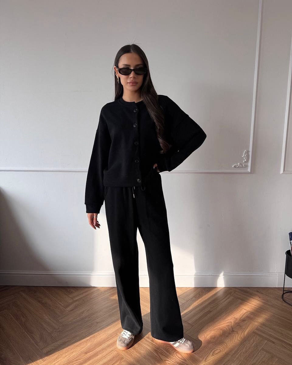 Women's Buttoned Cropped Lounge Set with Oversized Cardigan and High-Waisted Wide-Leg Jogging Pants
