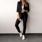Women's Elegant and Modern Suit Set with Tailored Blazer and Slim Pants