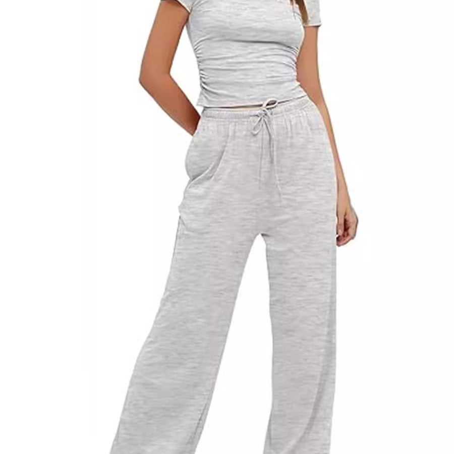 Casual Two-Piece Set with Cropped Top and Wide-Leg Pants