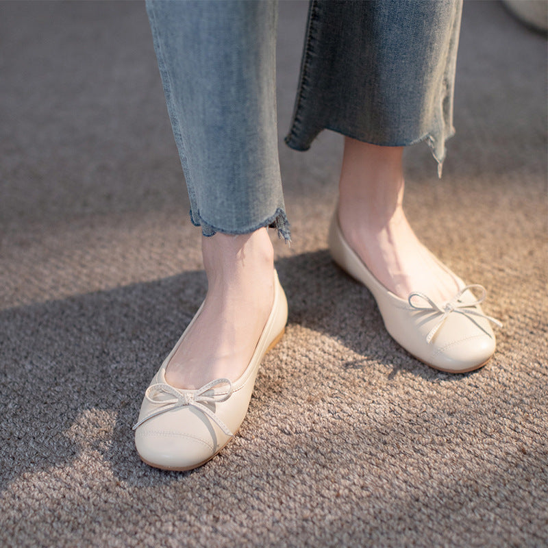 Women's Ballet Flats with Decorative Bow Accent and Non-Slip Sole
