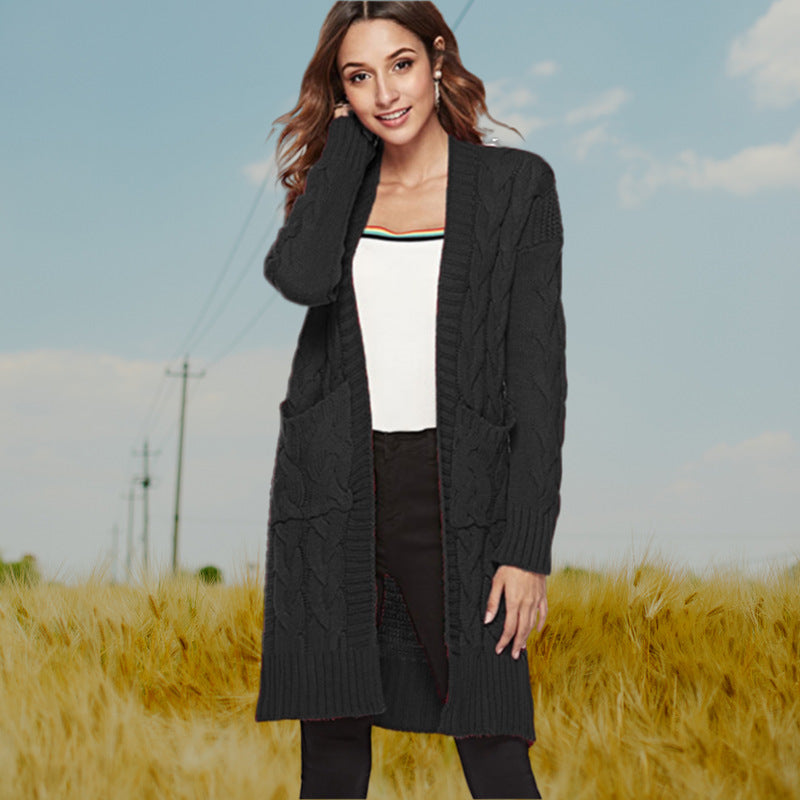 Women's Chunky Knit Cardigan with Deep Pockets and Decorative Cable Knit