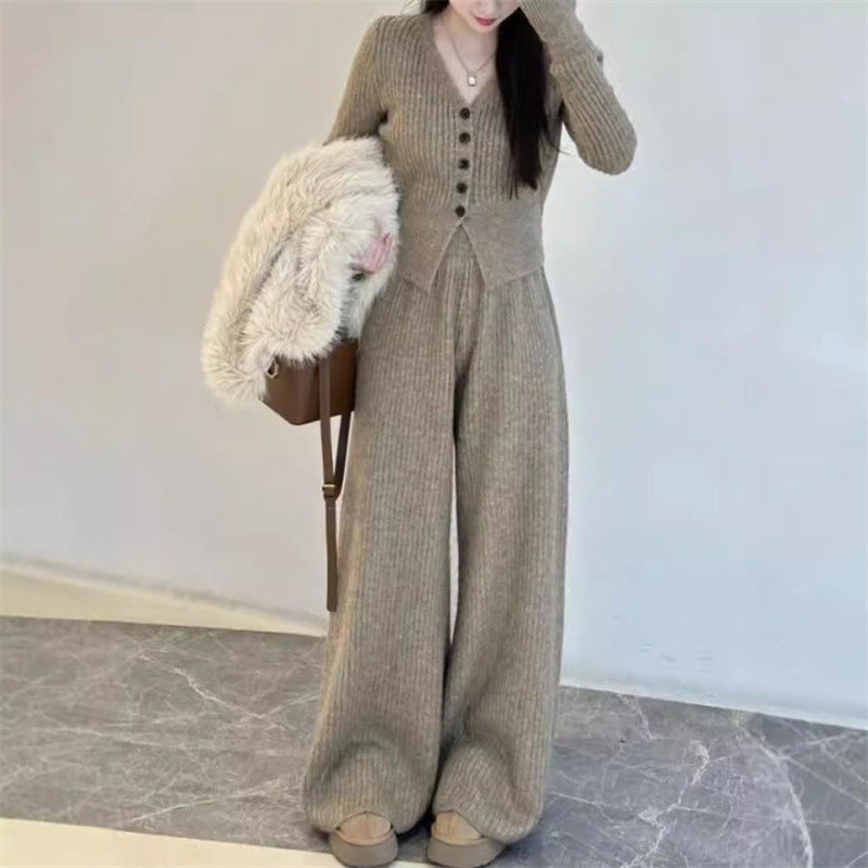 Elegant Knit Jumpsuit with Button Details and Wide Leg