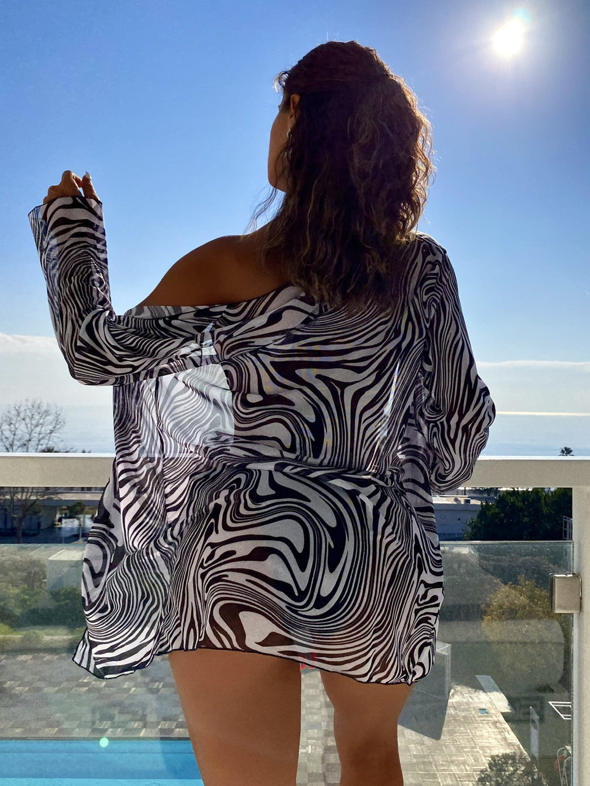 Women's Elegant and Fashionable Beach Cover-Up Jacket