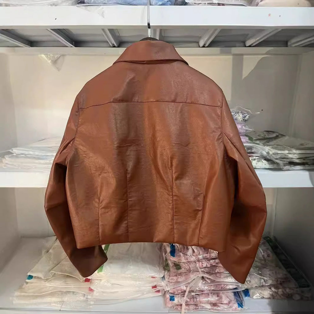 Women's Elegant Faux Leather Jacket with Modern Silhouette and Practical Pockets