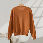 Women's Elegant Cardigan with Button Details and Practical Pockets