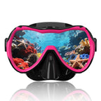 Diving mask with wide field of vision