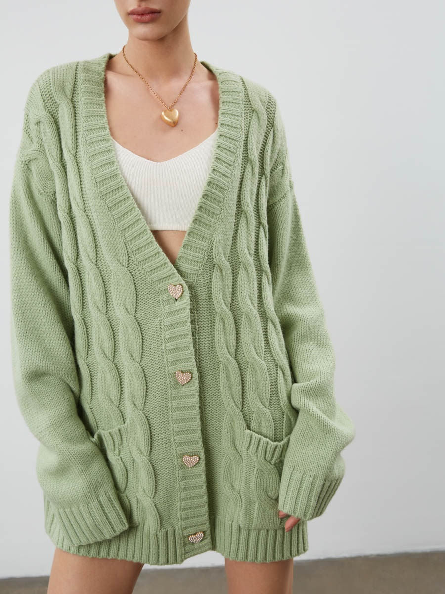 Women's Chunky Knit Cardigan with Heart-Shaped Buttons and Side Pockets