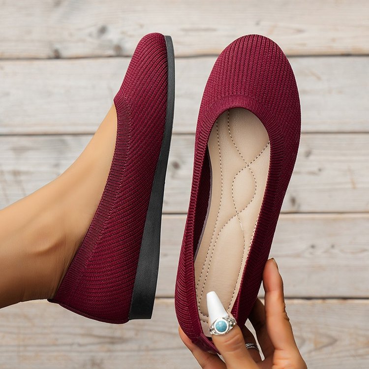 Women's Ballet Flats with Elegant Knit Design and Fashionable Pearl Embellishment