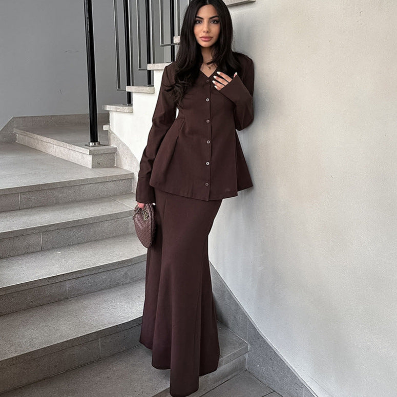 Elegant Women's Two-Piece Set with Flowing Top and Floor-Length Skirt