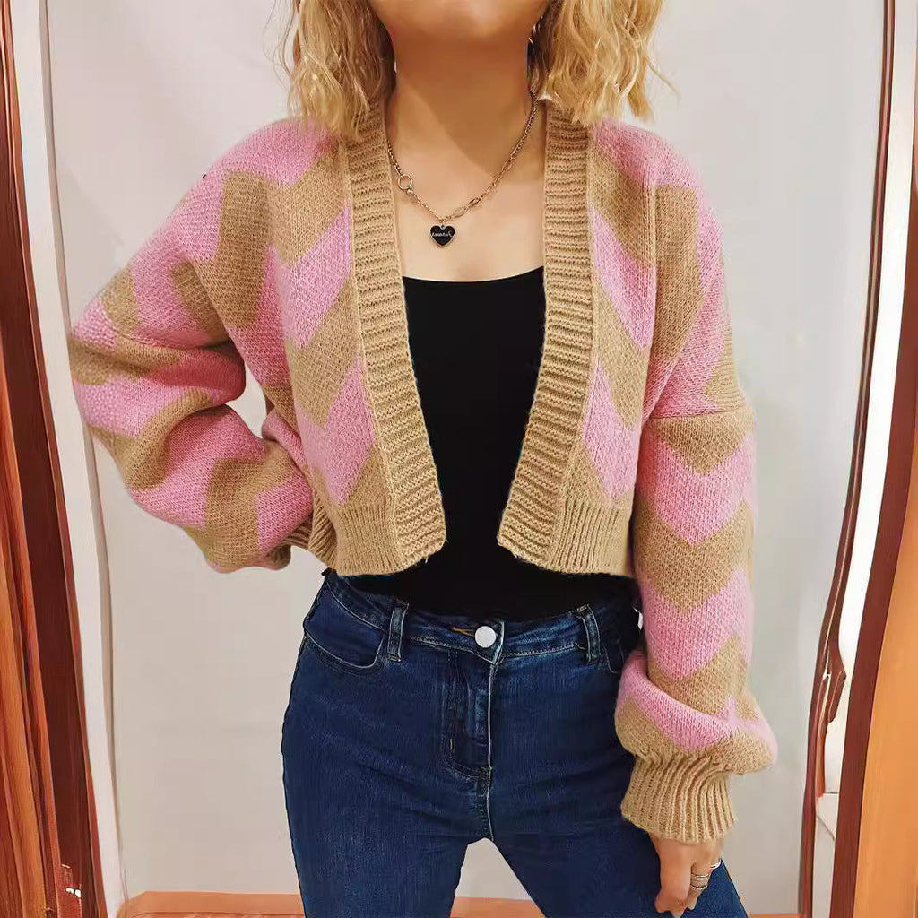 Women's Chunky Knit Cardigan with Zigzag Pattern
