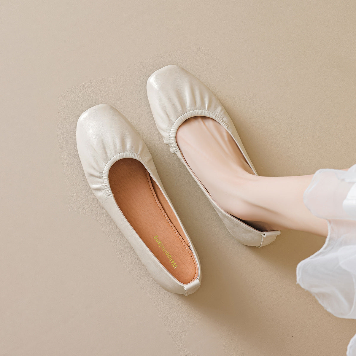 Women's Ballet Flats with Subtle Pleating