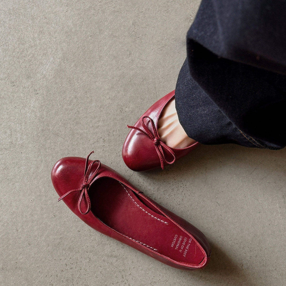 Women's Ballet Flats with Decorative Bow Detail