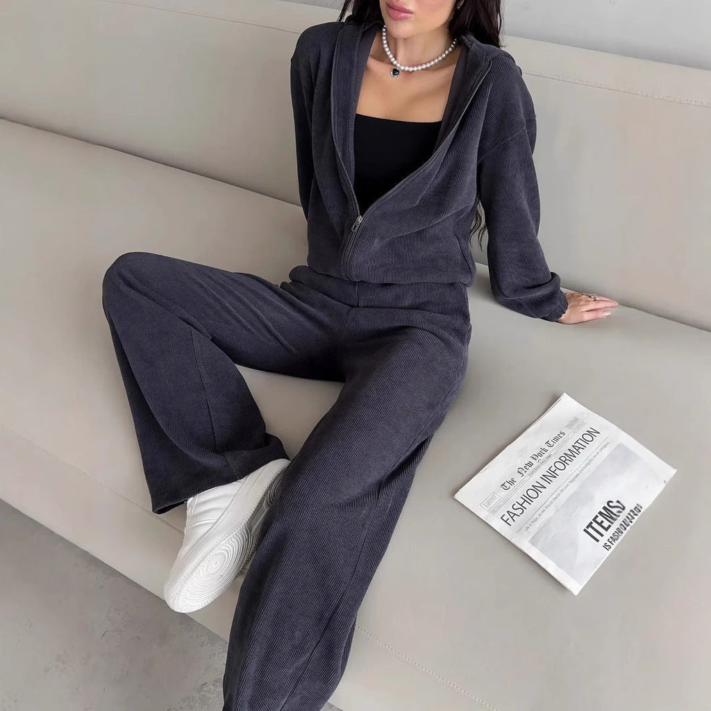 Women's Casual Sweat Set with Elastic Waistband and Modern Zipper