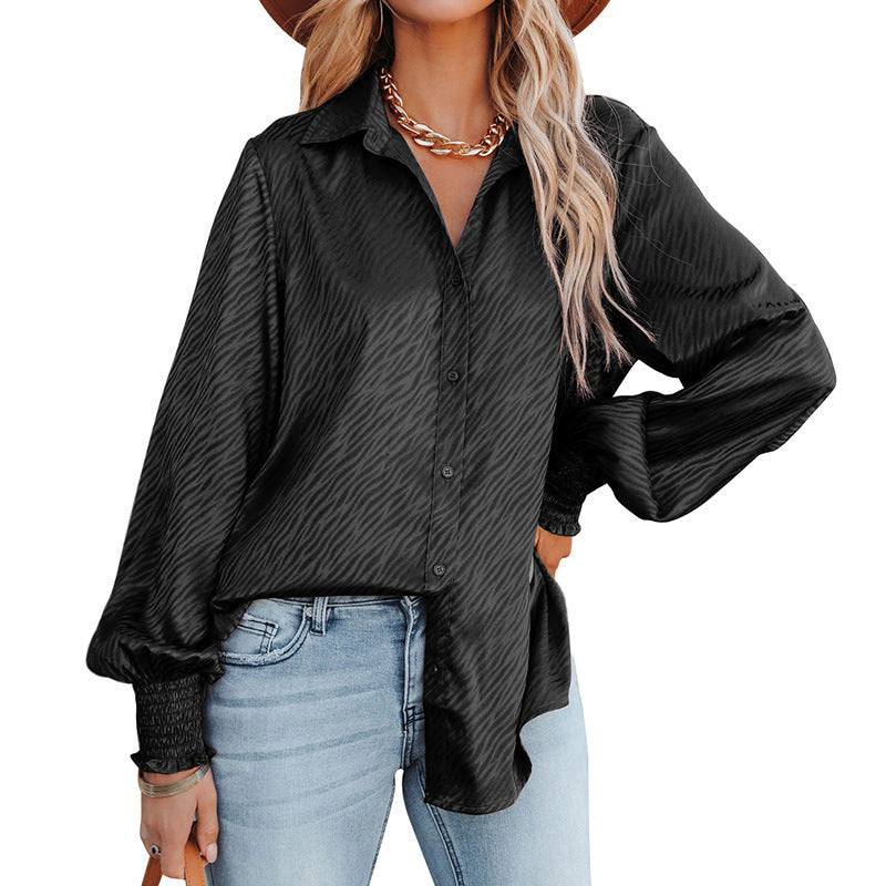 Elegant Blouse with Ruffles and Relaxed Fit