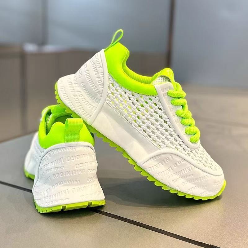 Women's Breathable Casual Sneakers with Flexible Upper and Non-Slip Sole