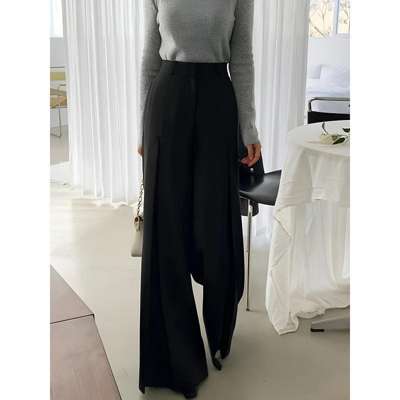 Elegant Wide-Leg Pleated Trousers