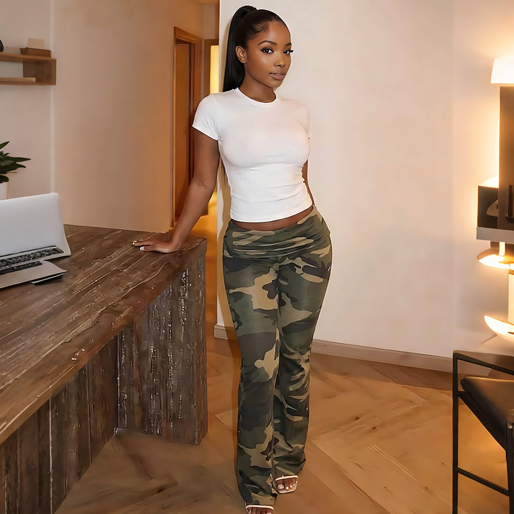 Women's Camouflage Pants with Elastic Waist and Fitted Cut